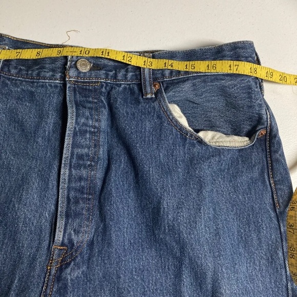Men’s Levi 501 Button Fly Jeans 38 x 32 Preowned - Picture 5 of 5